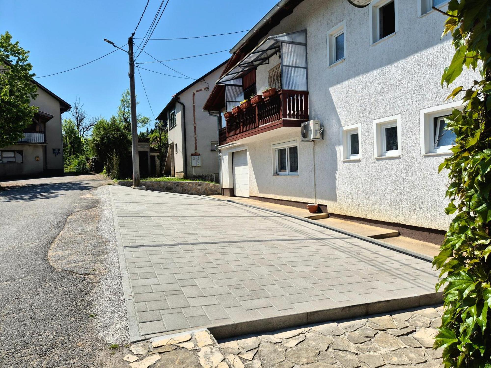 Rooms Garden Slunj Exterior photo